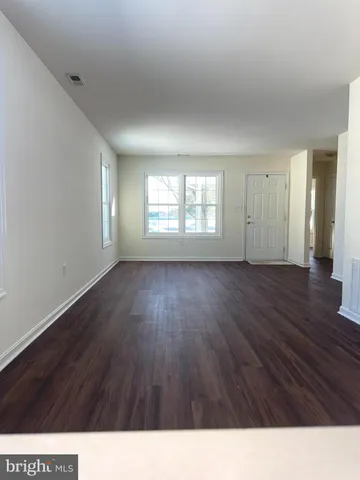 $2,000 | 735 West North Street, Dover, DE 19904