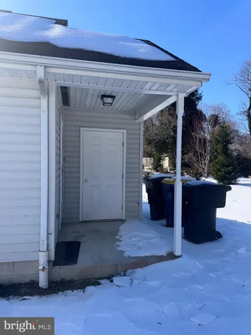 $2,000 | 735 West North Street, Dover, DE 19904