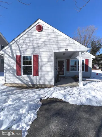 $2,000 | 735 West North Street, Dover, DE 19904