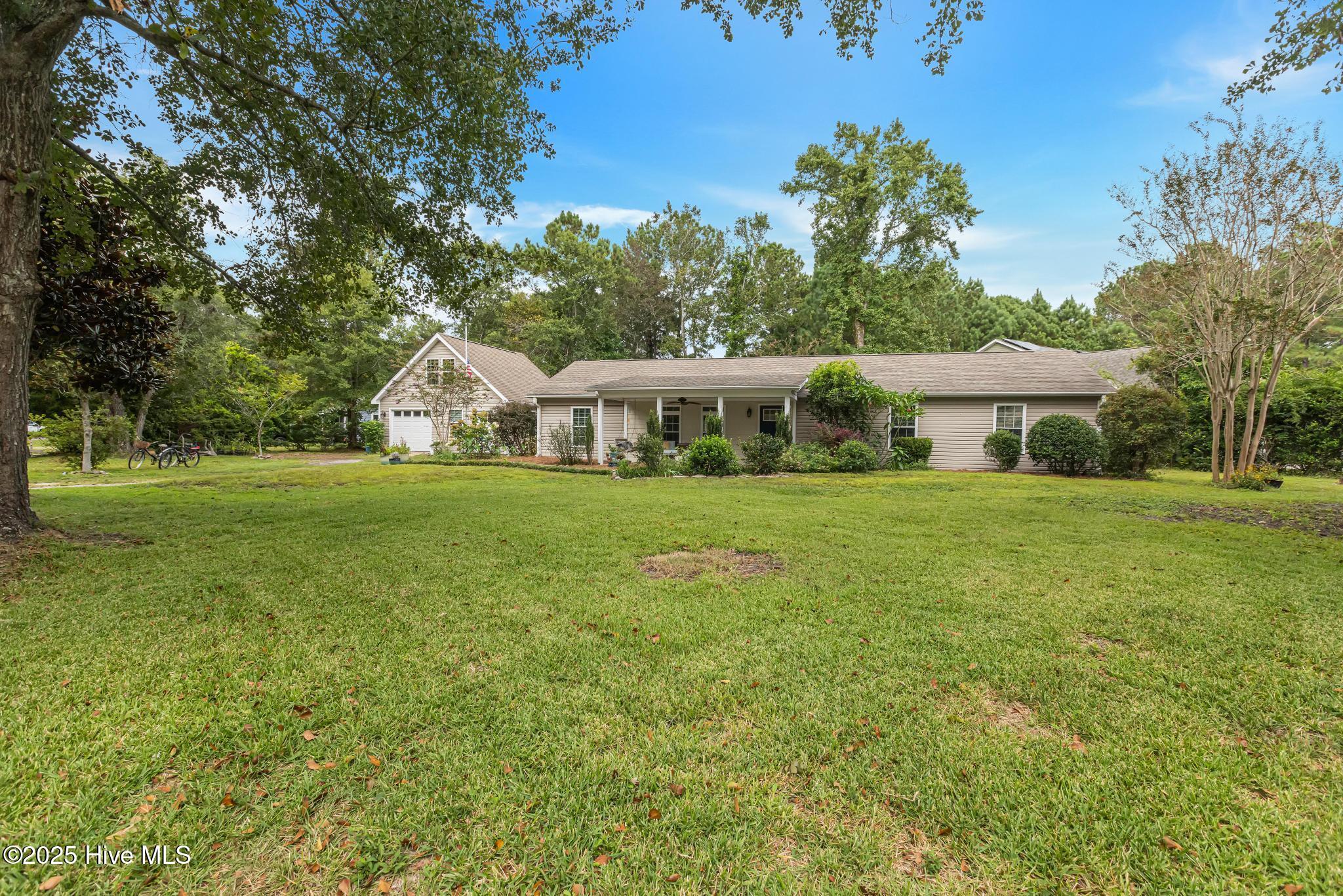 300 Sand Dollar Lane Hampstead, NC 28443 - Photo 2 of 51 425A7049