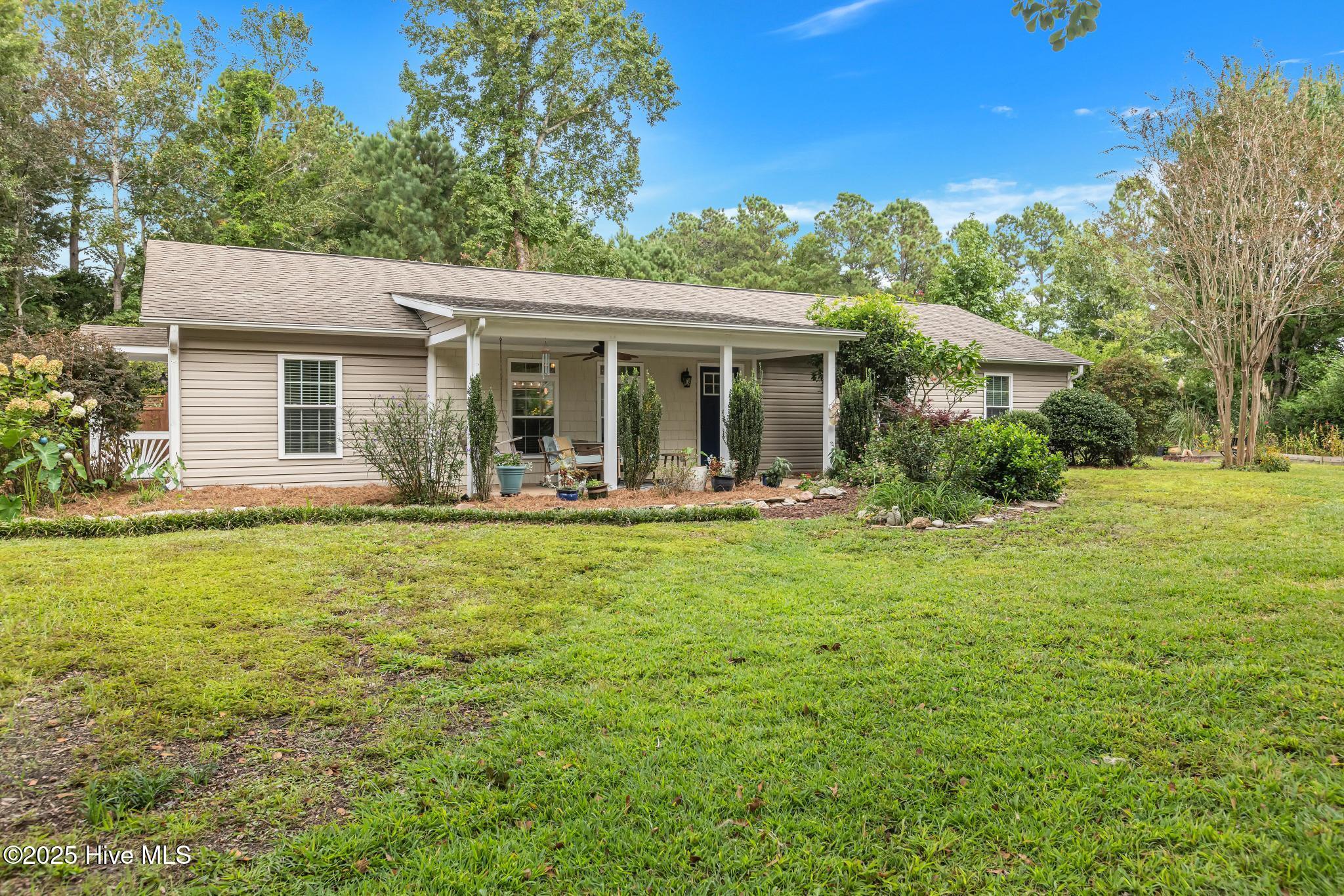 300 Sand Dollar Lane Hampstead, NC 28443 - Photo 3 of 51 425A7043