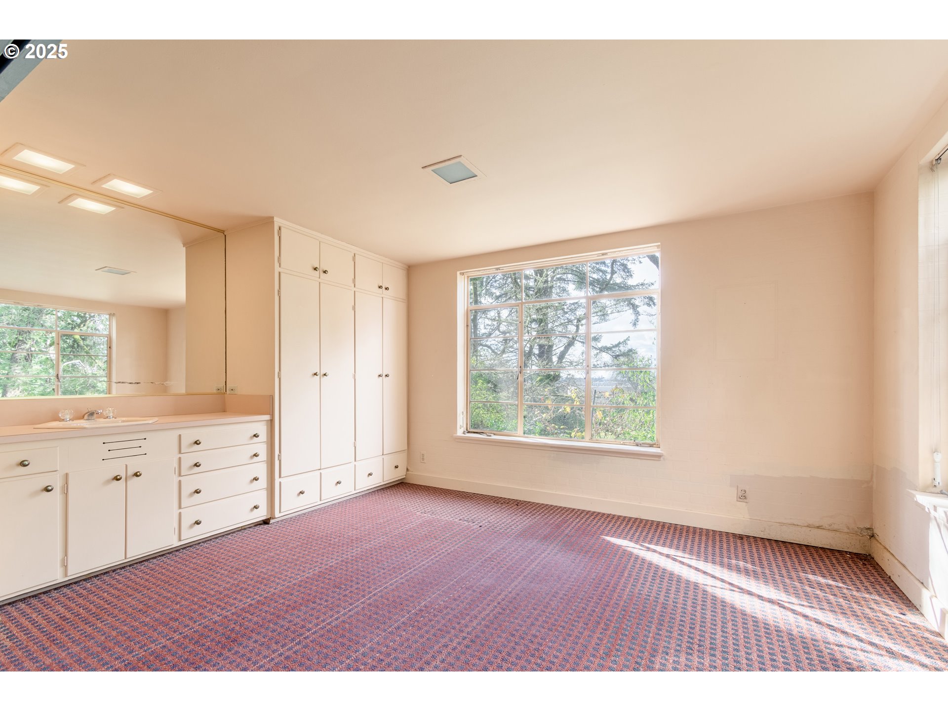 2288 Birch Lane Eugene, OR 97403 - Photo 29 of 48