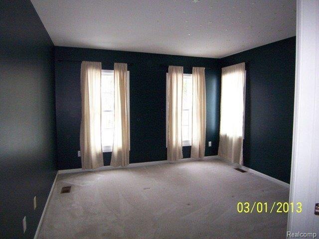 5215 Ridge Trail North Clarkston, MI 48348 - Photo 9 of 12 110_1607.jpg