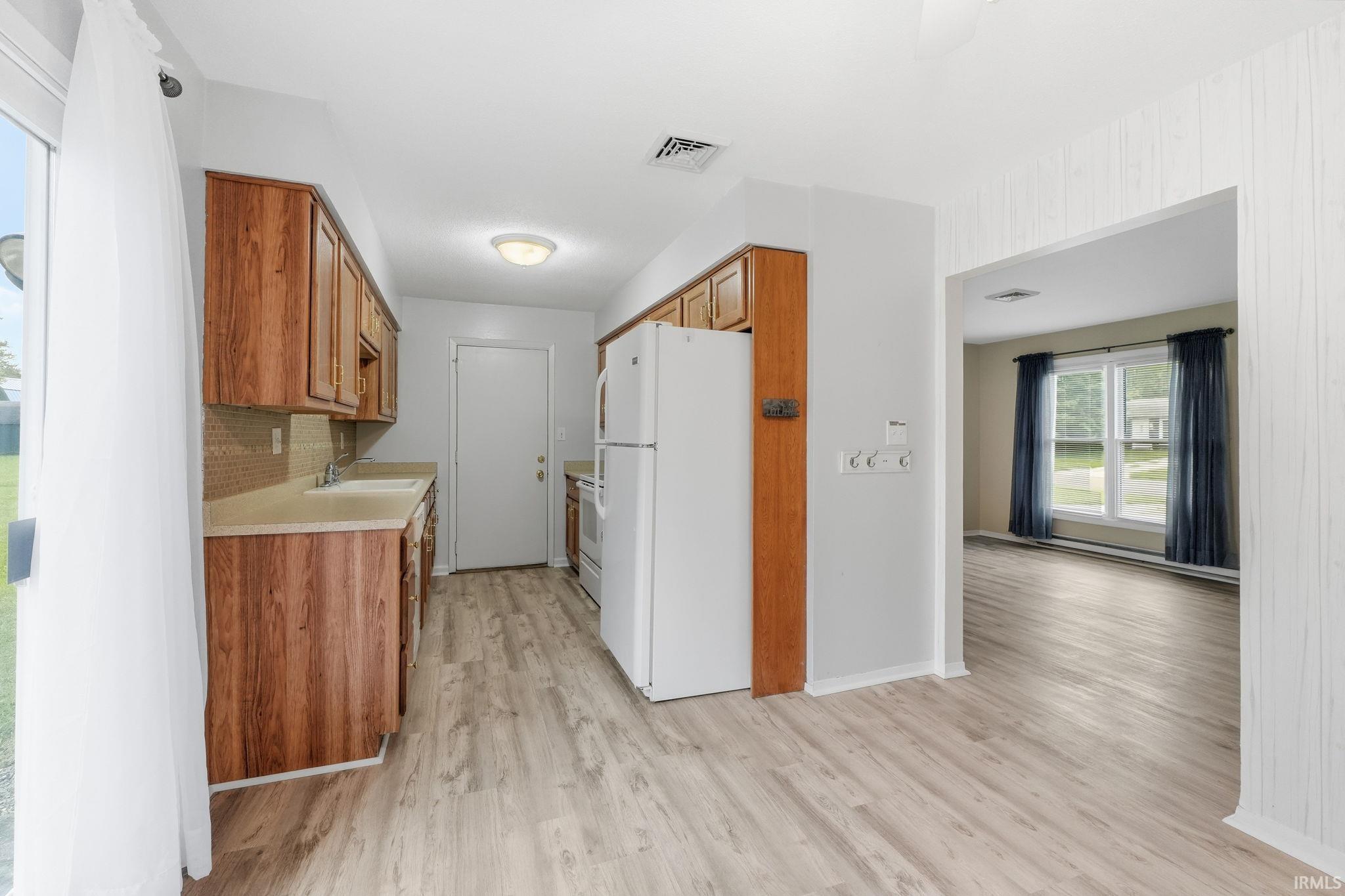 714 Erie Pass Auburn, IN 46706 - Photo 16 of 41 Gallery Image 16