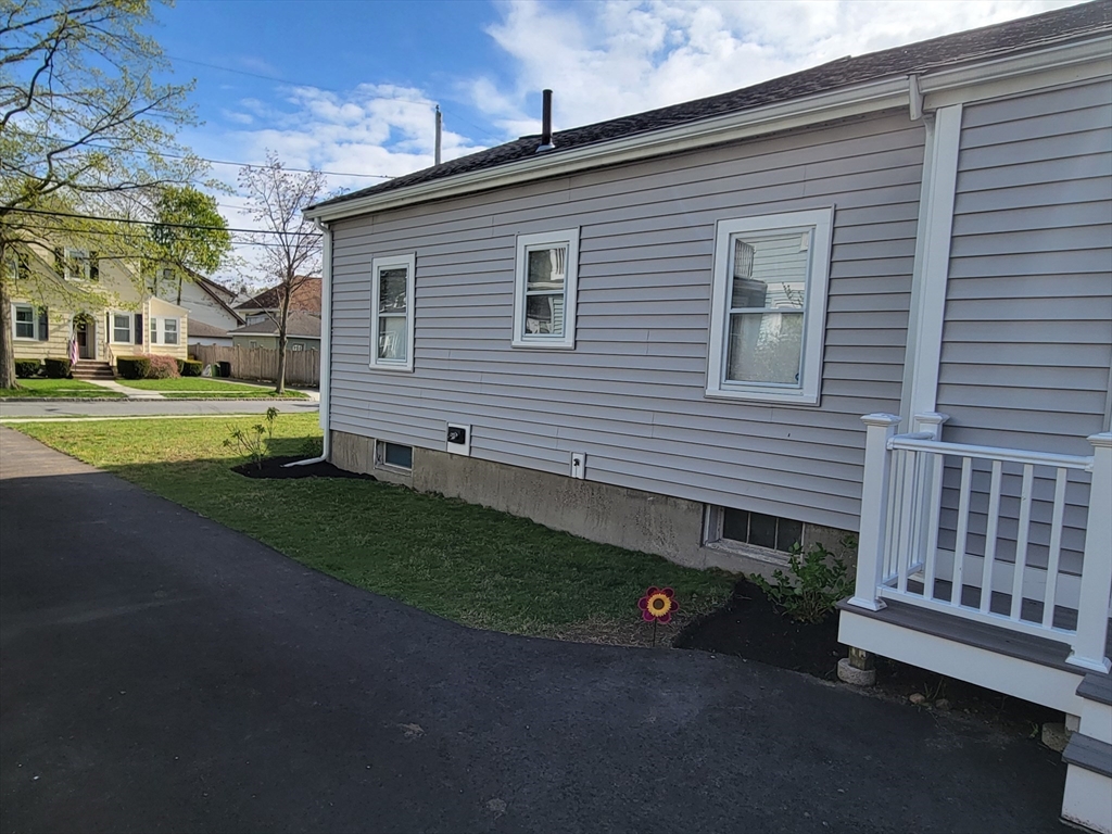146 Butler Road Quincy, MA 02169 - Photo 3 of 26 Gallery Image 3