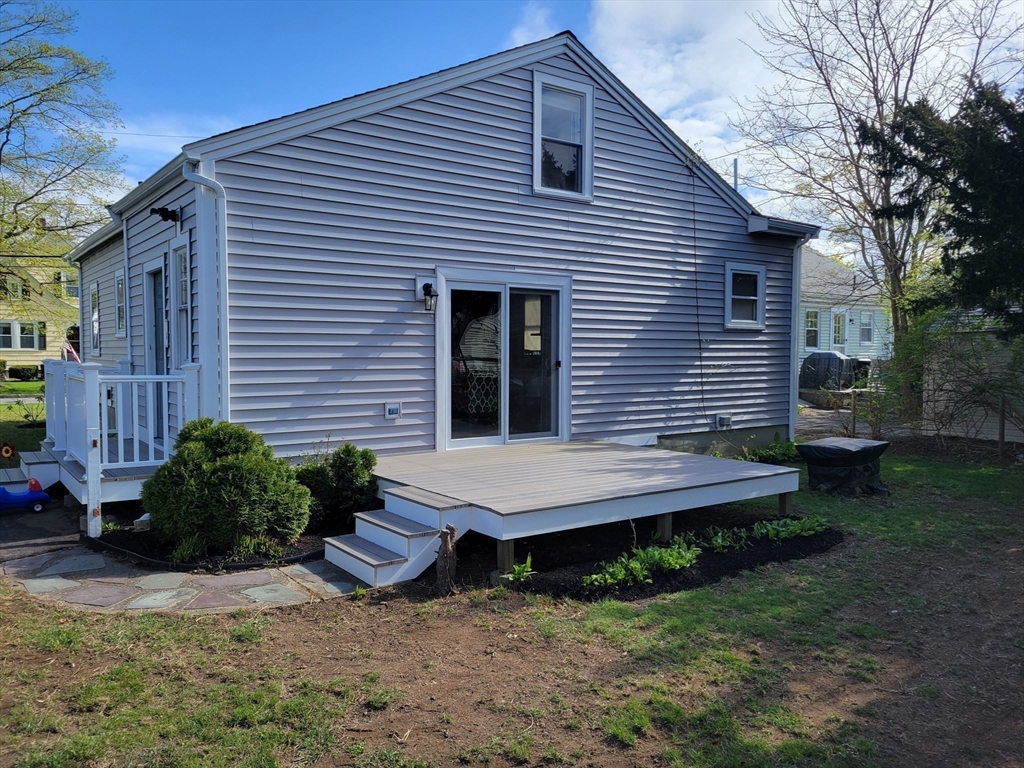 146 Butler Road Quincy, MA 02169 - Photo 4 of 26 Gallery Image 4