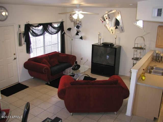 3150 East Beardsley Road, Unit 1015 Phoenix, AZ 85050 - Photo 1 of 1 Great Room