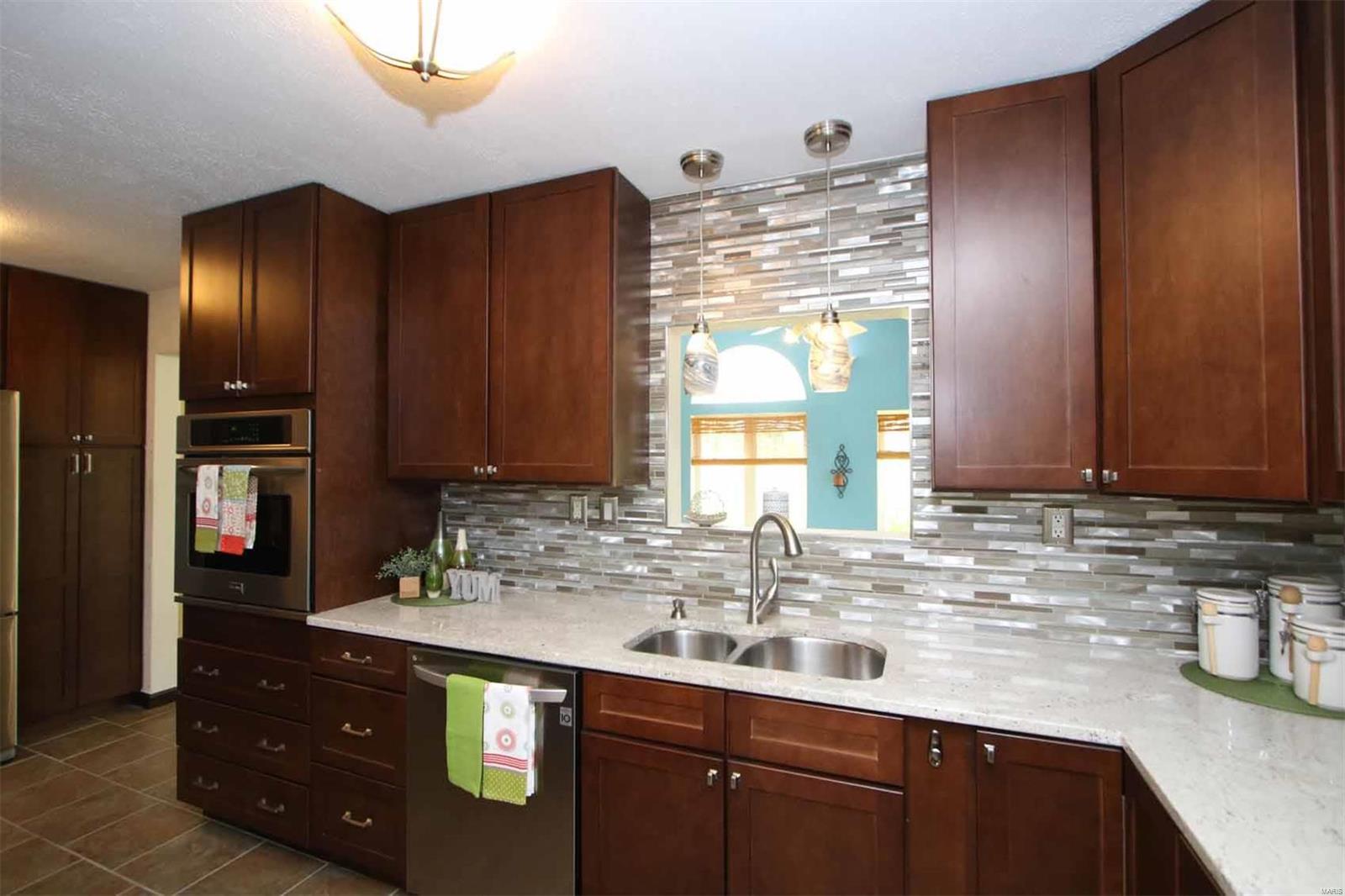3878 McCoy Road Bethalto, IL 62010 - Photo 14 of 35