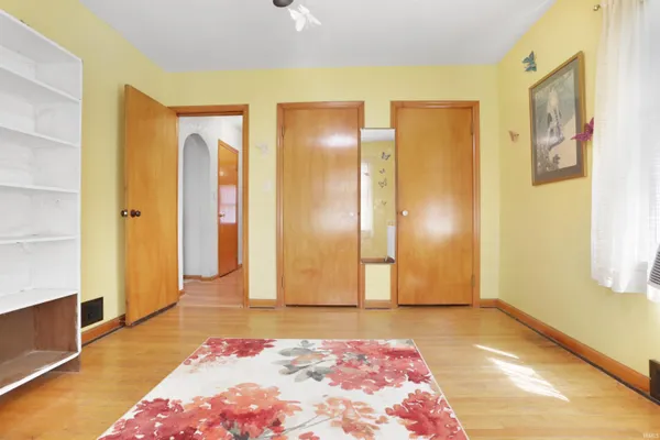 $210,000 | 1101 North Spring Street, Evansville, IN 47711