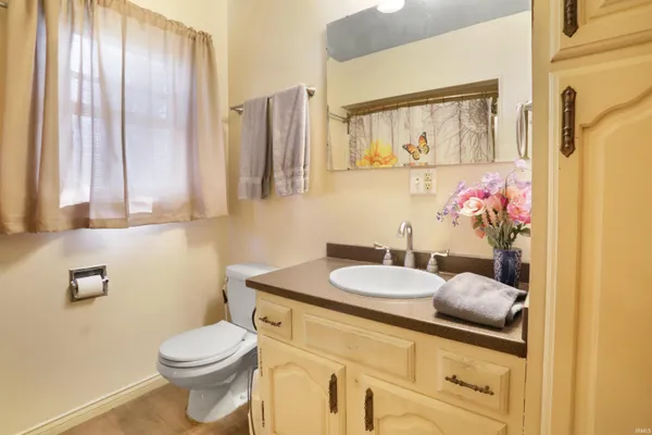 $210,000 | 1101 North Spring Street, Evansville, IN 47711