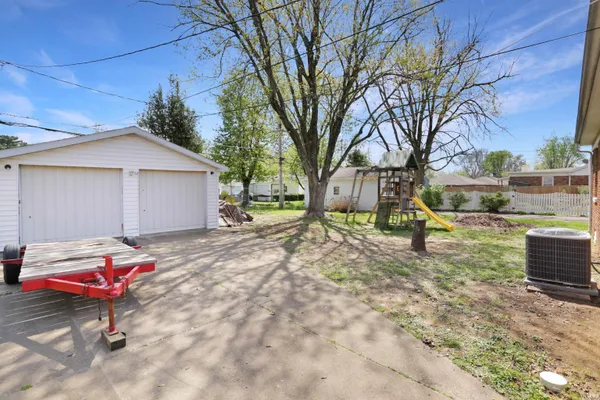 $210,000 | 1101 North Spring Street, Evansville, IN 47711