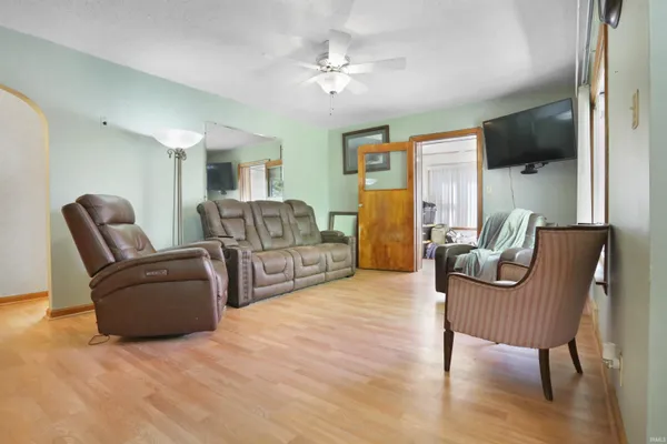 $210,000 | 1101 North Spring Street, Evansville, IN 47711