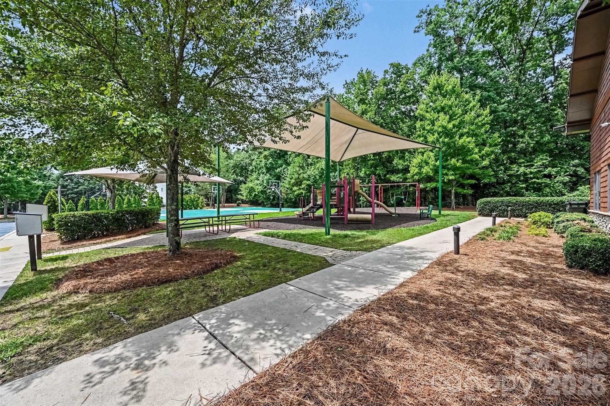 2316 Celandine Way Fort Mill, SC 29708 - Photo 37 of 41 Gallery Image 37