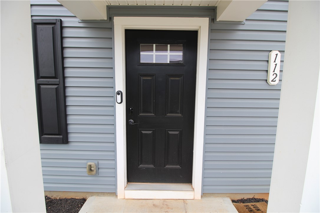 112 Queens Mill Court Pendleton, SC 29670 - Photo 3 of 36