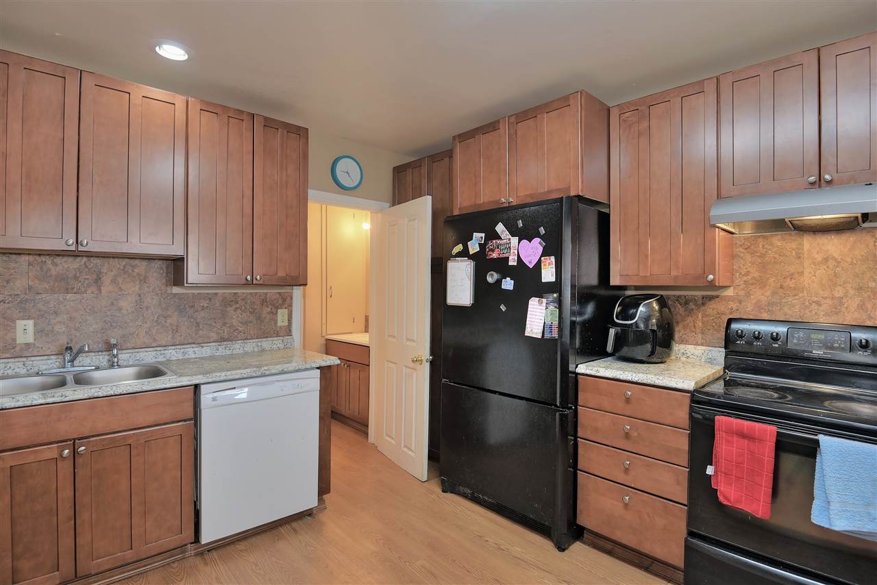 414 3rd Street Cheney, WA 99004 - Photo 6 of 20