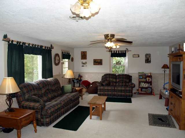 8169 Trimmer Road Circleville, OH 43113 - Photo 7 of 23 Gallery Image 7