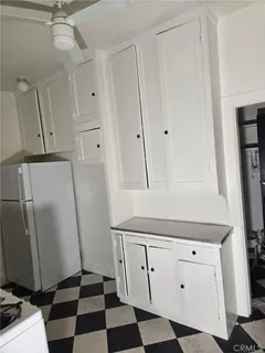 $4,000 | 1731 Winona Boulevard, Hollywood, CA 90027