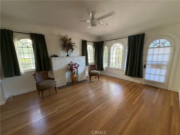 $4,300 | 1731 Winona Boulevard, Hollywood, CA 90027