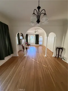 $4,000 | 1731 Winona Boulevard, Hollywood, CA 90027