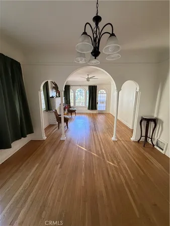 $4,300 | 1731 Winona Boulevard, Hollywood, CA 90027