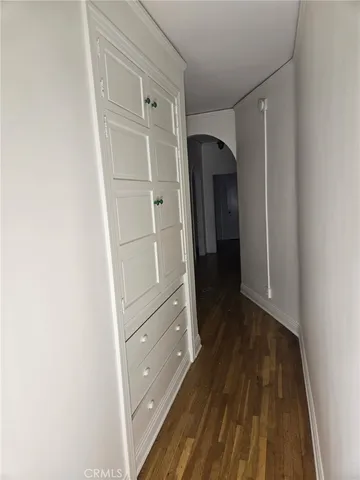 $4,350 | 1731 Winona Boulevard, Hollywood, CA 90027