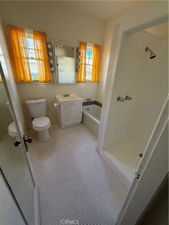 $4,300 | 1731 Winona Boulevard, Hollywood, CA 90027