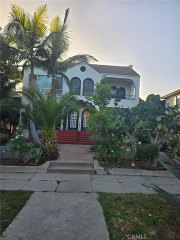 $4,350 | 1731 Winona Boulevard, Hollywood, CA 90027