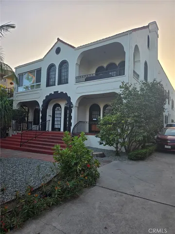 $4,350 | 1731 Winona Boulevard, Hollywood, CA 90027