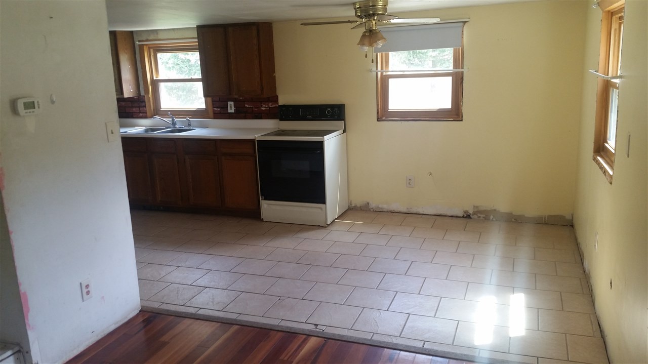 312 Coleville Road Bennington, VT 05201 - Photo 8 of 14