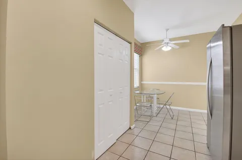 $420,000 | 10585 Royal Caribbean Circle, Boynton Beach, FL 33437
