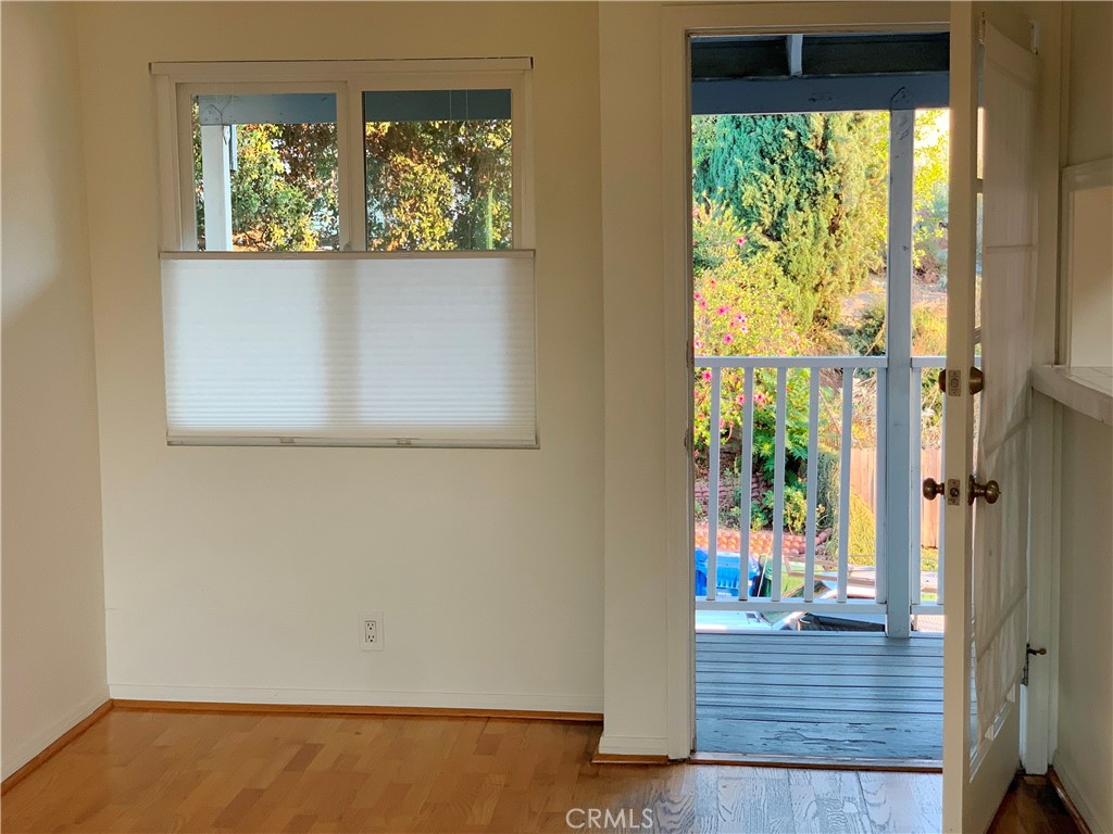 4053 Barrett Road Los Angeles, CA 90032 - Photo 11 of 40 Gallery Image 11