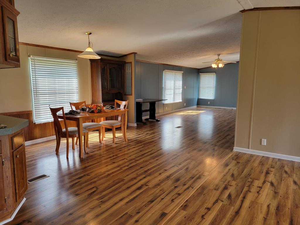 3040 Cedar Springs Road Sugar Grove, VA 24375 - Photo 11 of 35 Gallery Image 11