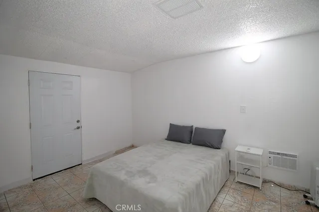 $228,500 | 25633 Anderson Avenue, Barstow, CA 92311