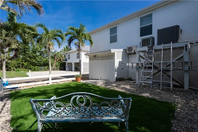 $1,469,000 | 8550 Ebbtide Way, Bokeelia, FL 33922