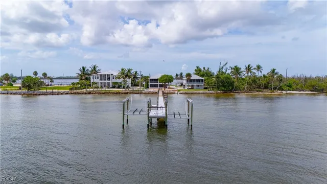 $1,469,000 | 8550 Ebbtide Way, Bokeelia, FL 33922