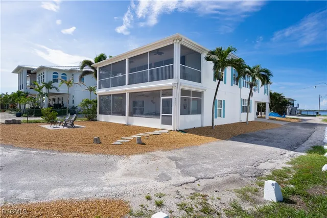 $1,469,000 | 8550 Ebbtide Way, Bokeelia, FL 33922