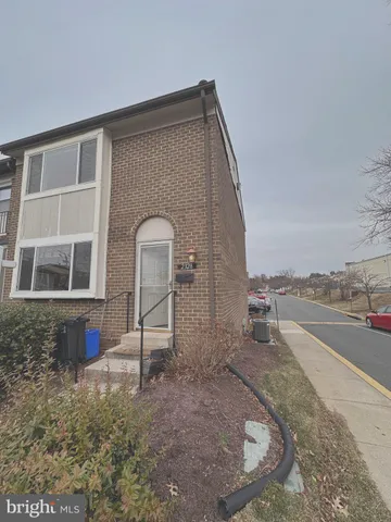 $2,900 | 2328 Sun Valley Circle, Unit 1K, Silver Spring, MD 20906