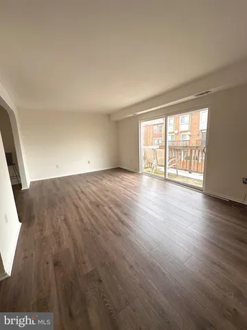 $2,900 | 2328 Sun Valley Circle, Unit 1K, Silver Spring, MD 20906