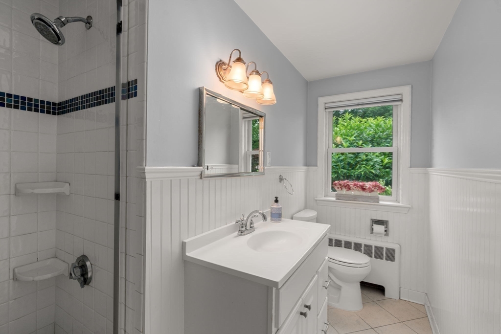 74 Spring Valley Road Belmont, MA 02478 - Photo 24 of 41
