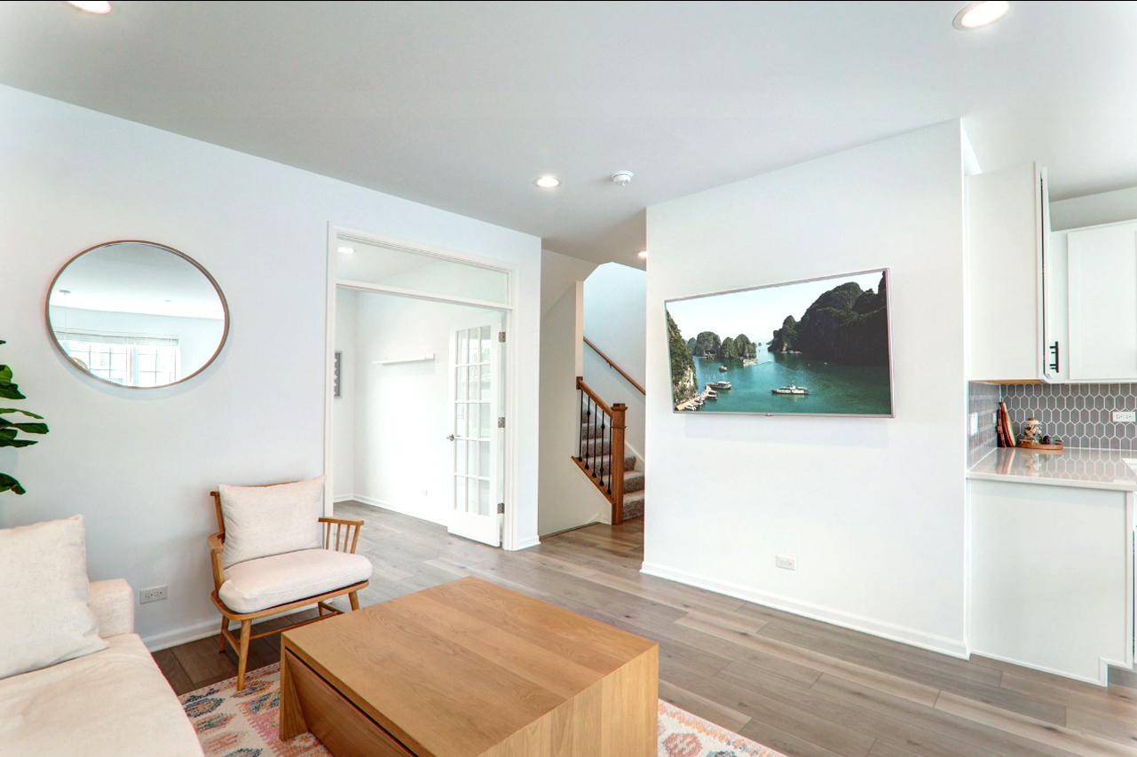 204 Timberleaf Circle Roselle, IL 60172 - Photo 5 of 22 a living room with furniture and a painting on the wall