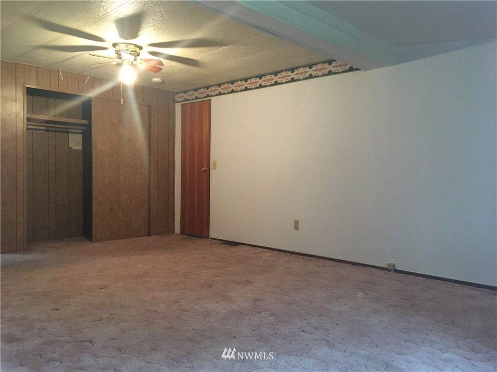 5741 180th Avenue Southwest Rochester, WA 98579 - Photo 15 of 21