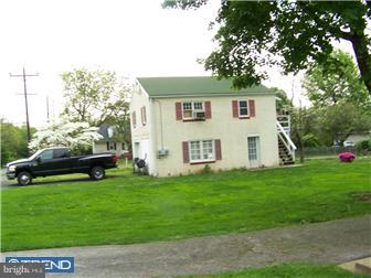 365 Ridge Avenue Spring City, PA 19475 - Photo 3 of 3 Garage