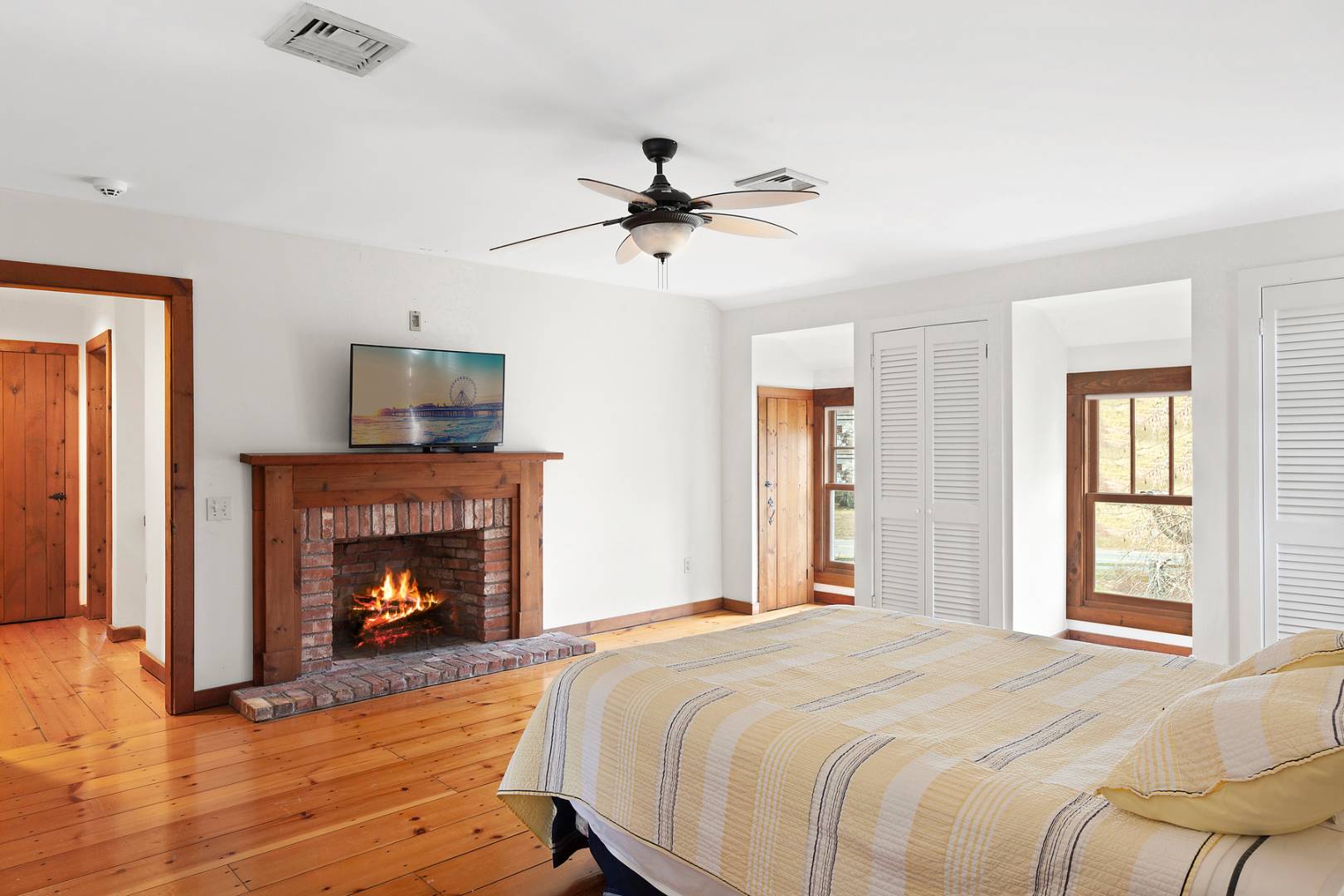 808 Mecox Road Water Mill, NY 11976 - Photo 12 of 17