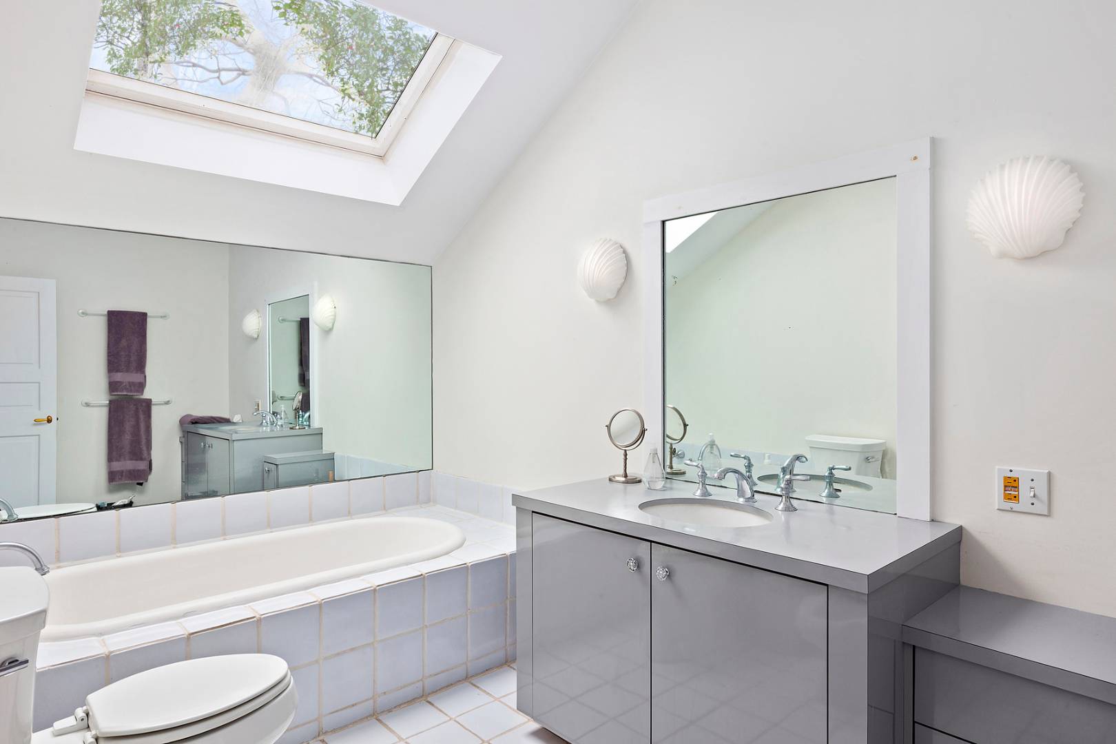 808 Mecox Road Water Mill, NY 11976 - Photo 13 of 17