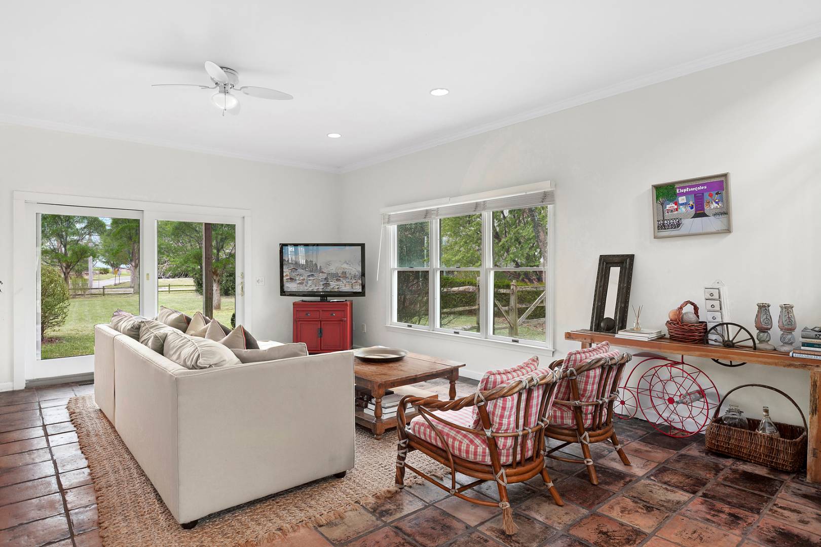 808 Mecox Road Water Mill, NY 11976 - Photo 7 of 17