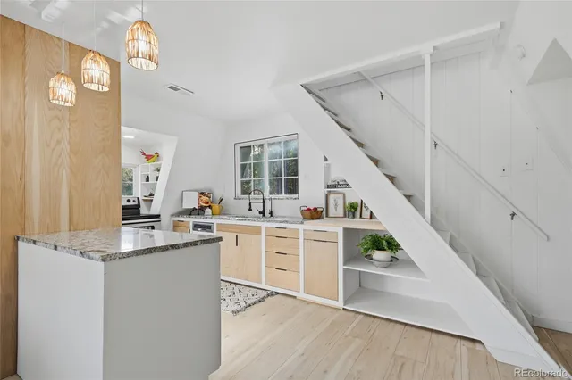 $490,000 | 527 Apache Road, Evergreen, CO 80439