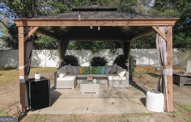 $196,000 | 1307 Georgia Avenue, Perry, GA 31069