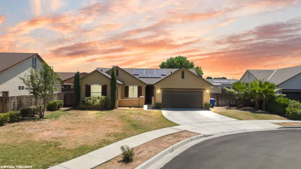 $429,900 | 894 Himalaya Lane, Lemoore, CA 93245