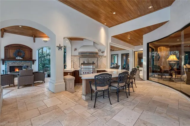 $8,795,000 | 4453 Brynwood Drive, Naples, FL 34119