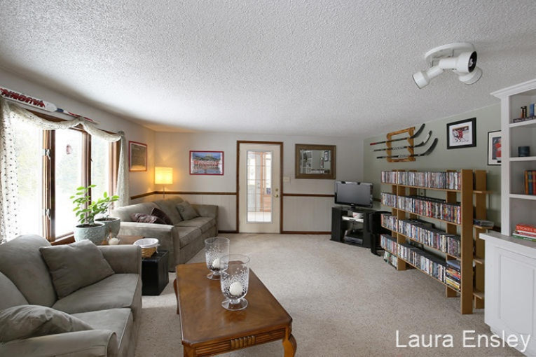 501 South Brown Road Stanton, MI 48888 - Photo 2 of 15 IMG_1704